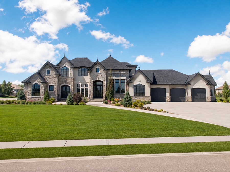 Illustrative estate-sized home equivalent for Regina